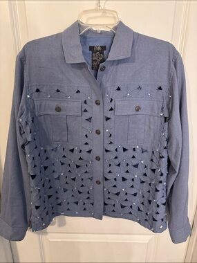 EVR Light Blue Cutout Button-Front Blazer